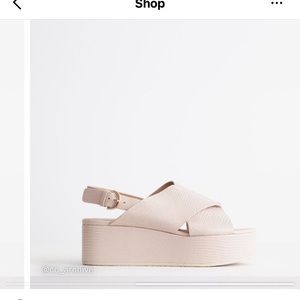 NWOB cream platform embossed leather sandal by CO